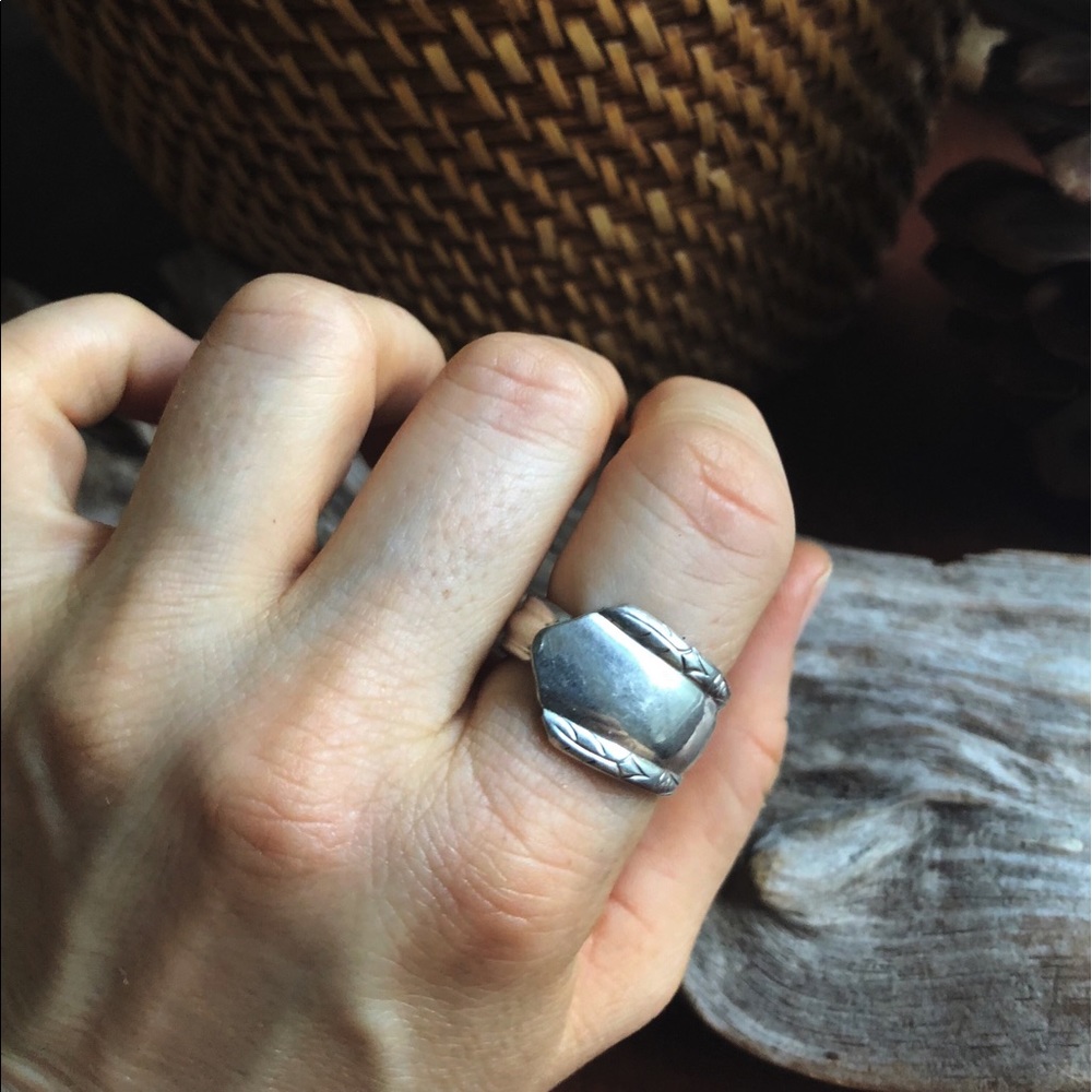 Vintage Solid Sterling Silver Ring 7.75 Stamped